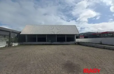 Barracão / Galpão / Depósito para alugar na Rua Hipólito Henrique Pfleger, 3431, Rio Caveiras, Biguaçu