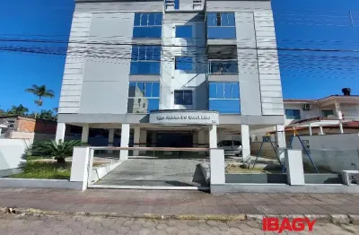 Apartamento com 2 quartos para alugar na Rua Antônio Prim, 180, Aririu, Palhoça