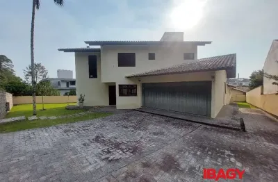 Excelente casa em condominio 5 dormitório(s) em cacupé - florianópolis