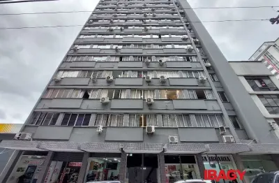 Excelente apartamento 1 dormitório(s) em centro - florianópolis