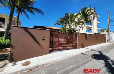 Excelente casa 3 dormitório(s) em ingleses do rio vermelho - florianópolis