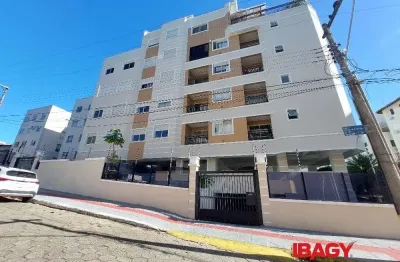 Excelente apartamento 2 dormitório(s) em abraão - florianópolis