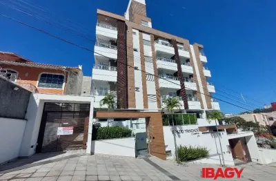 Excelente apartamento 1 dormitório(s) em trindade - florianópolis