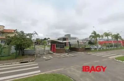 Excelente casa em condominio 3 dormitório(s) em são joão do rio vermelho - florianópolis