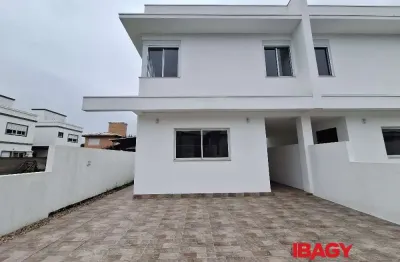 Excelente casa 3 dormitório(s) em campeche - florianópolis