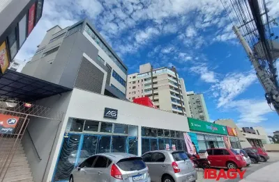 Oportunidade! salas/conjuntos em trindade - florianópolis