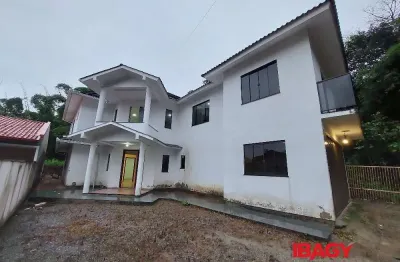 Casa com 5 quartos para alugar na Rua João Eliseu de Campos, 31, Aririu, Palhoça