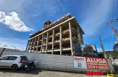 Ponto comercial para alugar na Natividade, 3740, Centro, Santo Amaro da Imperatriz