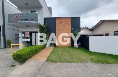 Ponto comercial para alugar na Rua Francisco Petry, 46, Centro, Biguaçu