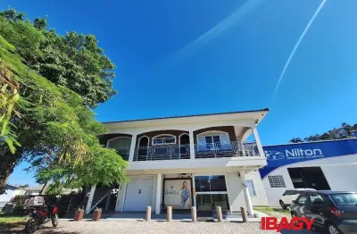 Ponto comercial para alugar na Tres De Outubro, 6027, Prado, Biguaçu