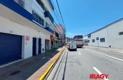 Excelente apartamento 2 dormitório(s) em centro - florianópolis