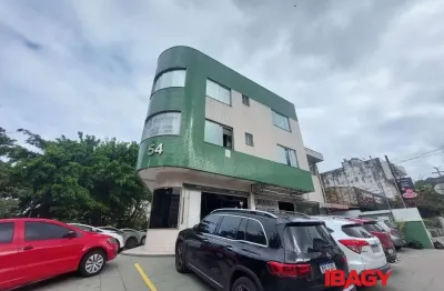 Ponto comercial para alugar na Rua Presidente Gama Rosa, 54, Trindade, Florianópolis