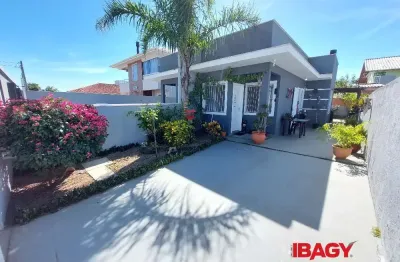 Excelente casa 2 dormitório(s) em barra do aririu - palhoça