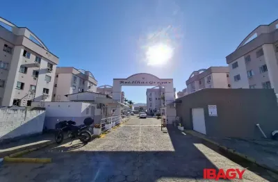 Apartamento com 2 quartos para alugar na Rua Pedro Theisen Júnior, 39, Aririu, Palhoça