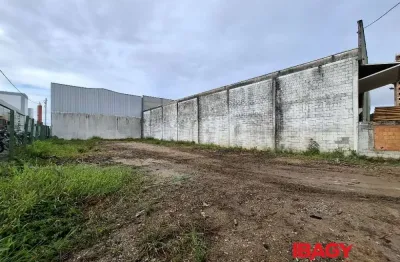 Terreno comercial para alugar na Rua dos Cisnes, 00, Pedra Branca, Palhoça