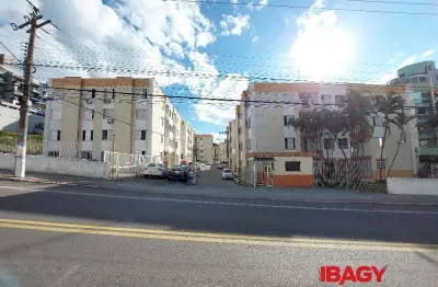 Excelente apartamento 3 dormitório(s) em abraão - florianópolis