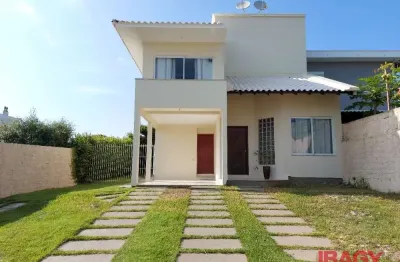 Casa comercial para alugar na Rua Santos Lostada, 133, Coqueiros, Florianópolis
