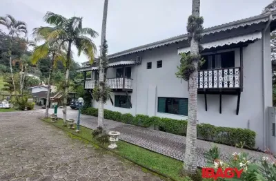 Casa comercial para alugar na Rua Capitão Romualdo de Barros, 641, Carvoeira, Florianópolis