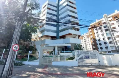 Excelente apartamento 4 dormitório(s) em joão paulo - florianópolis