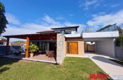 Excelente casa 3 dormitório(s) em santo antônio de lisboa - florianópolis