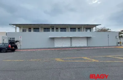 Oportunidade! loja em lagoa da conceição - florianópolis