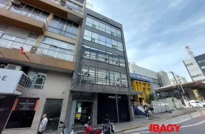 Casa com 1 quarto para alugar na Rua Arcipreste Paiva, 115, Centro, Florianópolis