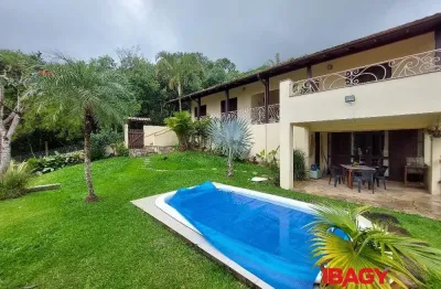 Excelente casa 3 dormitório(s) em lagoa da conceição - florianópolis