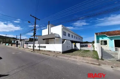 Excelente casa 2 dormitório(s) em forquilhas - são josé