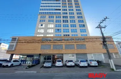 Sala comercial para alugar na Rua Najla Carone Guedert, 1080, Pagani, Palhoça