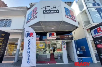 Sala comercial para alugar na Rua José Maria da Luz, 2839, Centro, Palhoça