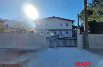 Excelente apartamento 2 dormitório(s) em praia de fora - palhoça