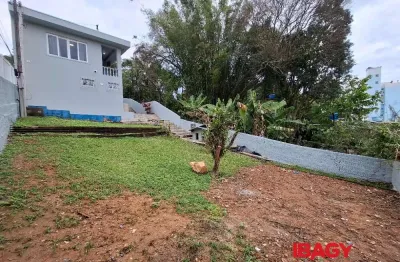 Excelente casa 4 dormitório(s) em pantanal - florianopolis