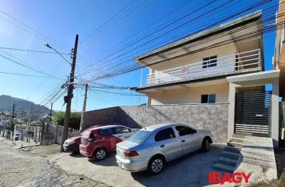 Excelente apartamento 1 dormitório(s) em serraria - são josé