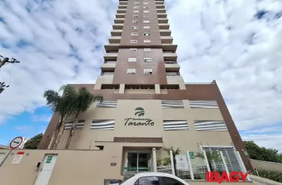 Apartamento com 3 quartos para alugar na Rua Najla Carone Guedert, 181, Pagani, Palhoça