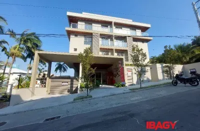 Excelente apartamento 3 dormitório(s) em joão paulo - florianópolis
