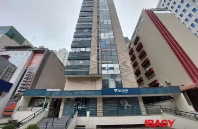 Sala comercial para alugar na Avenida Rio Branco, 817, Centro, Florianópolis