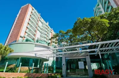 Excelente apartamento 3 dormitório(s) em trindade - florianópolis