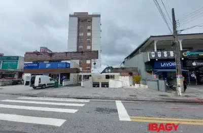 Excelente apartamento 2 dormitório(s) em trindade - florianópolis