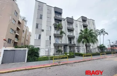 Excelente apartamento 2 dormitório(s) em canto - florianópolis