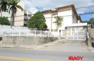 Excelente apartamento 2 dormitório(s) em pantanal - florianópolis