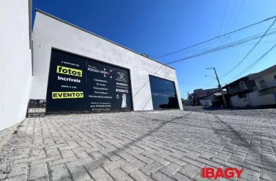 Ponto comercial para alugar na Rua José Leopoldo Junckes, Bela Vista, Palhoça