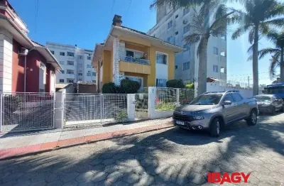 Apartamento com 2 quartos para alugar na Rua dos Compositores, 65, Potecas, São José
