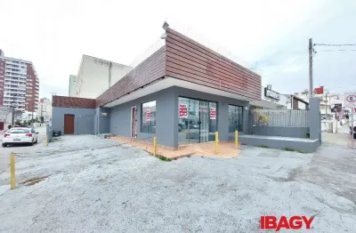 Casa comercial para alugar na Avenida Irineu Bornhausen, 323, Campinas, São José