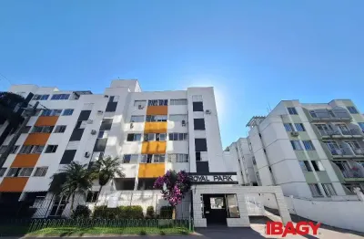 Apartamento com 2 quartos para alugar na Rua Capitão Romualdo de Barros, 965, Carvoeira, Florianópolis