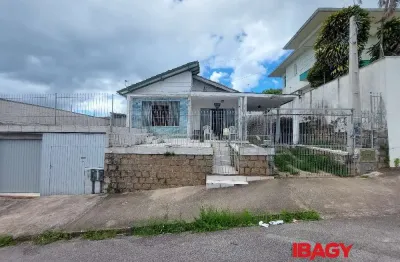 Excelente casa 3 dormitório(s) em jardim atlantico - florianópolis