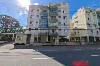 Excelente apartamento 3 dormitório(s) em pantanal - florianópolis