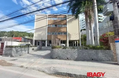 Excelente apartamento 1 dormitório(s) em agronômica - florianópolis
