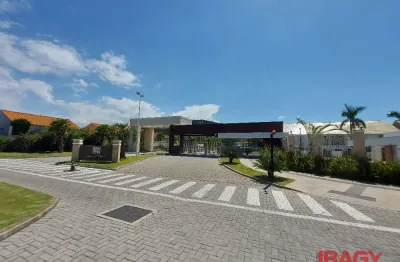 Excelente casa em condominio 4 dormitório(s) em morro das pedras - florianópolis