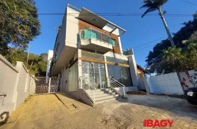 Ponto comercial para alugar na Rua Frederico Afonso, 5985, Ponta de Baixo, São José