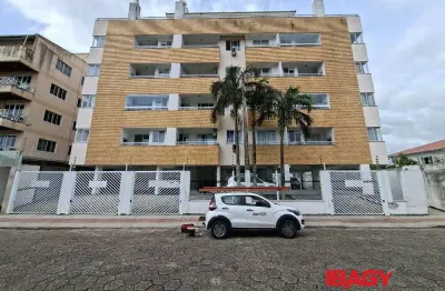 Apartamento com 2 quartos para alugar na Rua Prefeito Otávio Zacchi, 414, Centro, Palhoça